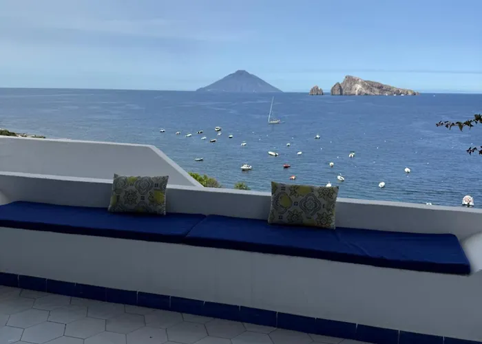 Casa Prete Konukevi Panarea